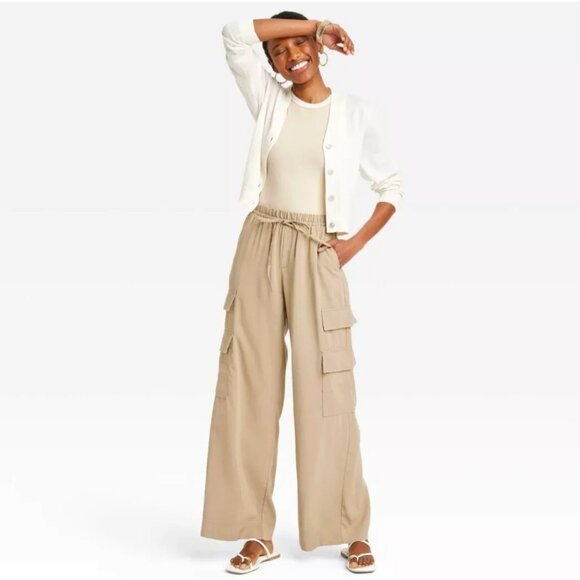 NWT A New Day Women's High-Rise Wide Leg Cargo Pants - Picture 1 of 2